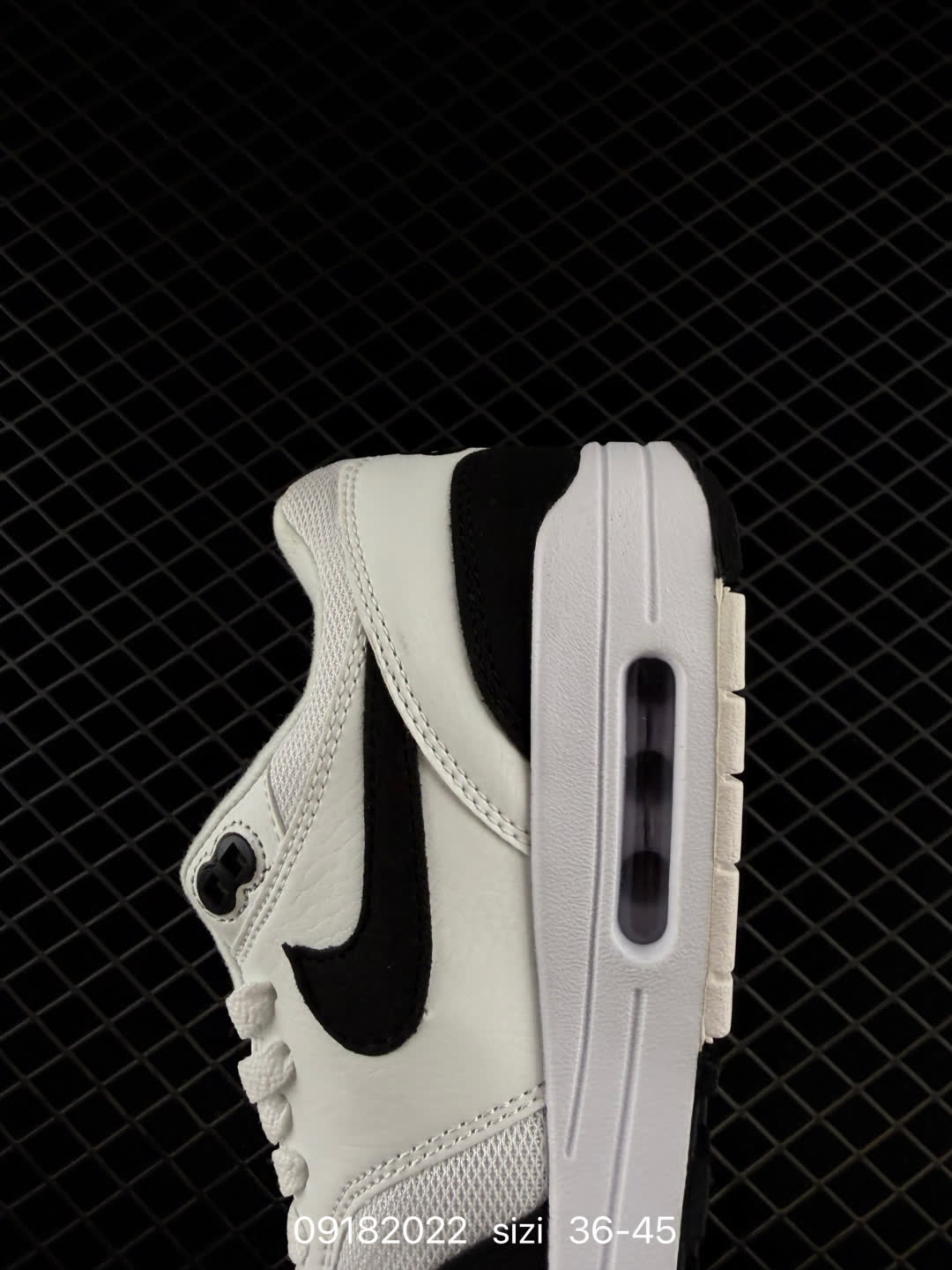 Nike Air Max 1-908375